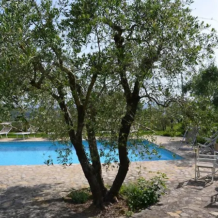 Вилла Sleeps 10 With Pool Air Con And Wifi Toscella