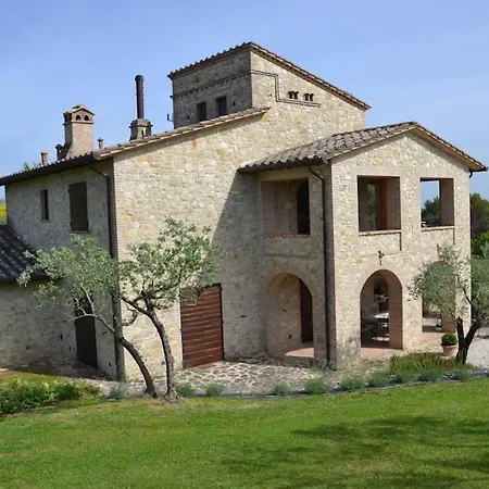 Sleeps 10 With Pool Air Con And Wifi *
