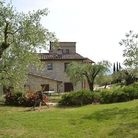 Sleeps 10 With Pool Air Con And Wifi Toscella