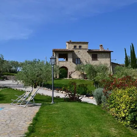 Sleeps 10 With Pool Air Con And Wifi