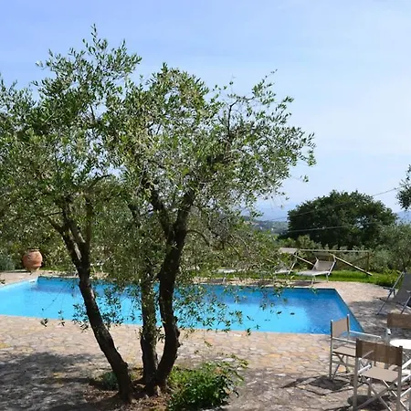 Sleeps 10 With Pool Air Con And Wifi