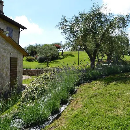 Sleeps 10 With Pool Air Con And Wifi Вилла *